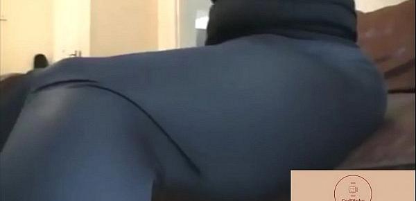  Big ass mature woman - english milf